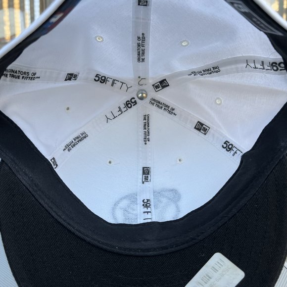 New Era MLB New York "OG Mr. Met" Mets Cap size 8 - Picture 6 of 6